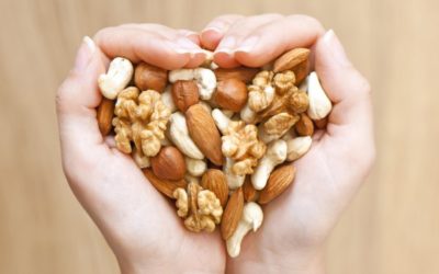 mixed nuts heart shape