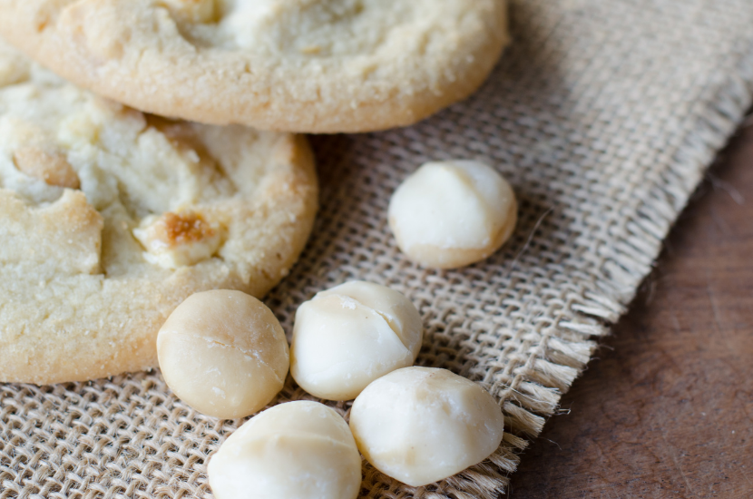 macadamia cookie image