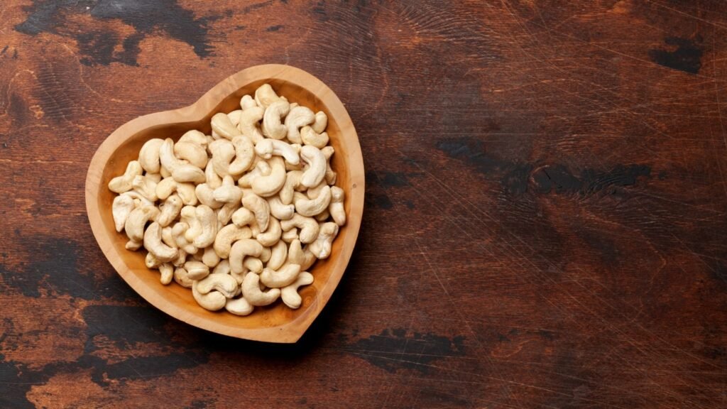cashew nuts gout